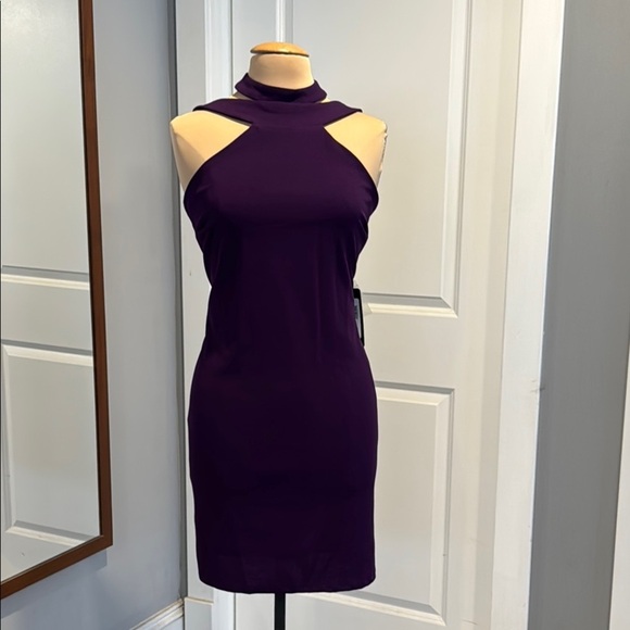 Bebe deep Purple halter neck, knee length dress size extra large XL - Picture 2 of 12